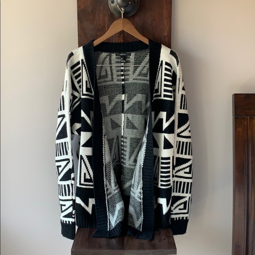 Black and white aztec cardigan